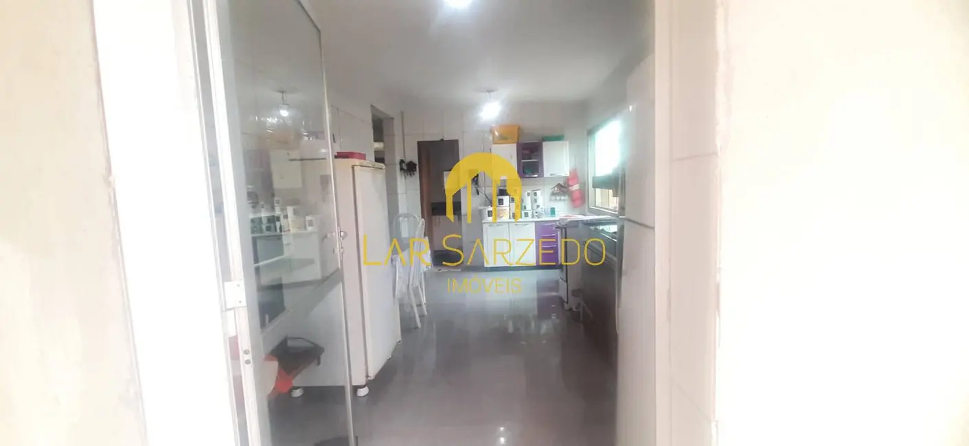 Foto 4 de Casa com 3 quartos à venda, 525m2 em Sarzedo - MG