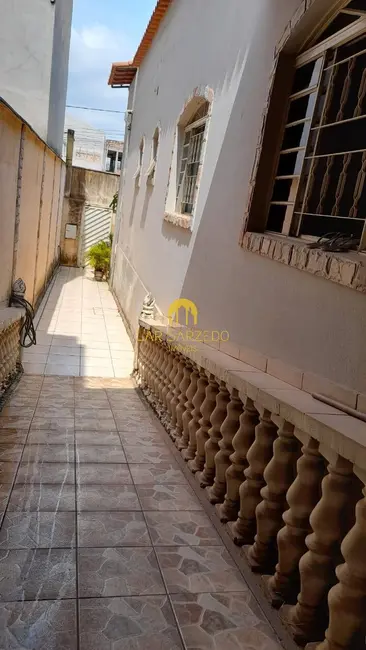 Foto 1 de Casa com 3 quartos à venda, 252m2 em Sarzedo - MG