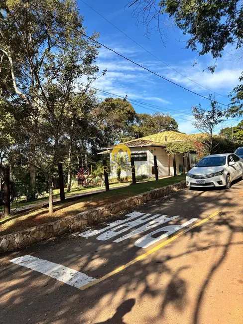 Chácara à venda, 1000m2 em Brumadinho - MG - imagem 4 Foto 4 de Chácara à venda, 1000m2 em Brumadinho - MG