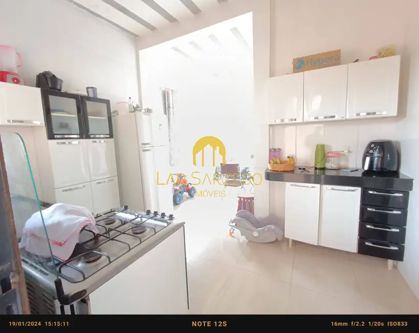 Foto 3 de Casa com 2 quartos à venda, 250m2 em Sarzedo - MG