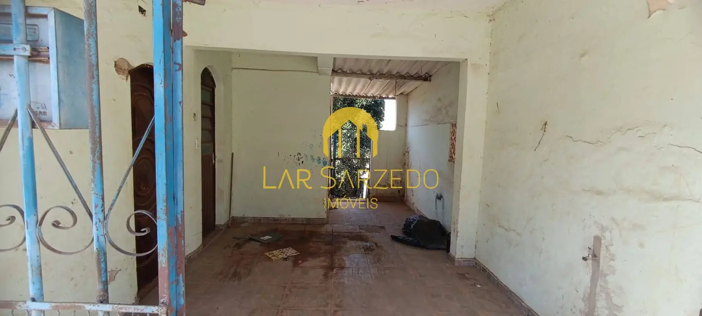 Foto 2 de Casa com 3 quartos à venda, 180m2 em Sarzedo - MG