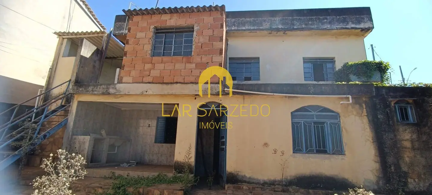 Foto 1 de Casa com 3 quartos à venda, 180m2 em Sarzedo - MG
