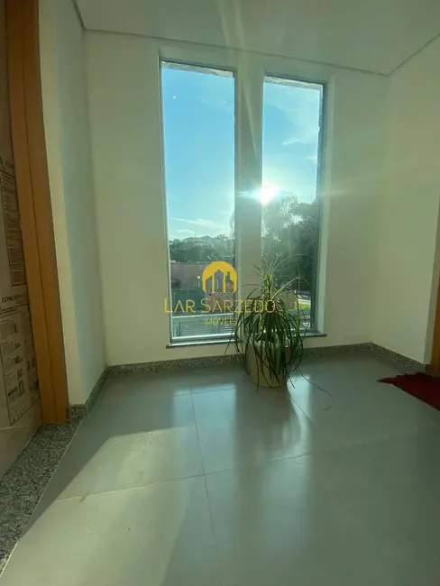 Foto 1 de Cobertura com 2 quartos para alugar, 160m2 em Sarzedo - MG