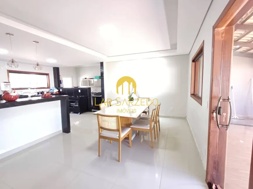 Foto 7 de Casa com 3 quartos à venda, 1280m2 em Mario Campos - MG