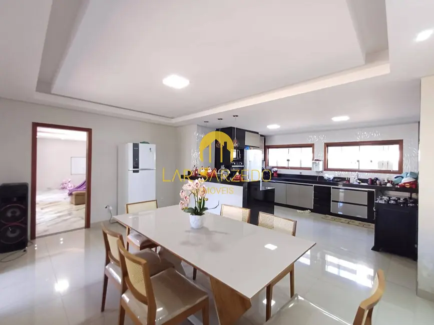 Foto 8 de Casa com 3 quartos à venda, 1280m2 em Mario Campos - MG