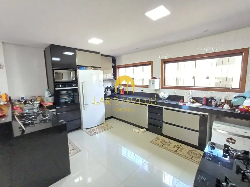 Foto 9 de Casa com 3 quartos à venda, 1280m2 em Mario Campos - MG