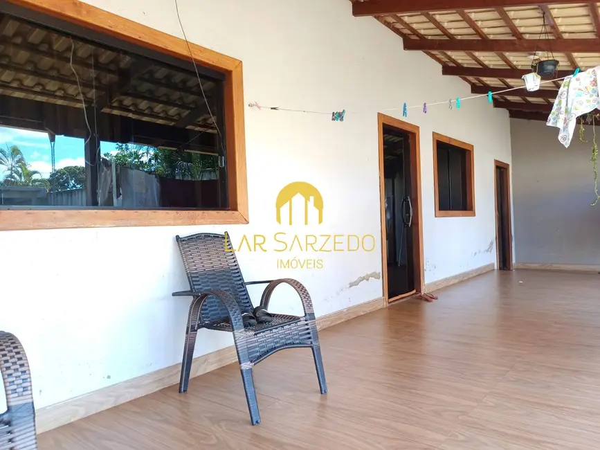 Foto 2 de Casa com 3 quartos à venda, 1280m2 em Mario Campos - MG