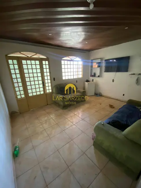 Foto 6 de Casa à venda, 180m2 em Sarzedo - MG