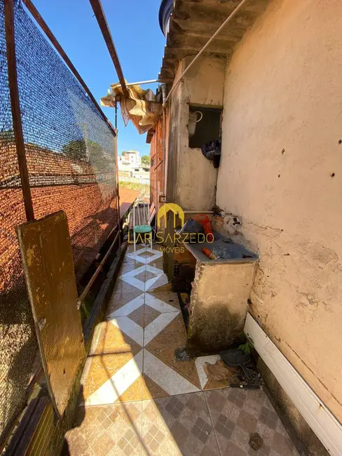 Foto 11 de Casa à venda, 180m2 em Sarzedo - MG