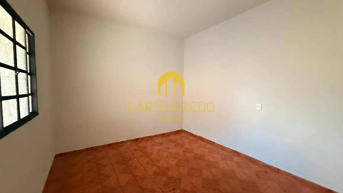 Foto 9 de Casa com 1 quarto para alugar em Centro, Sarzedo - MG