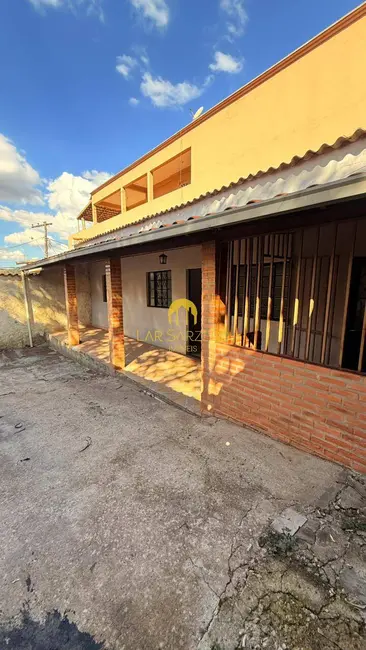 Foto 1 de Casa com 1 quarto para alugar em Centro, Sarzedo - MG