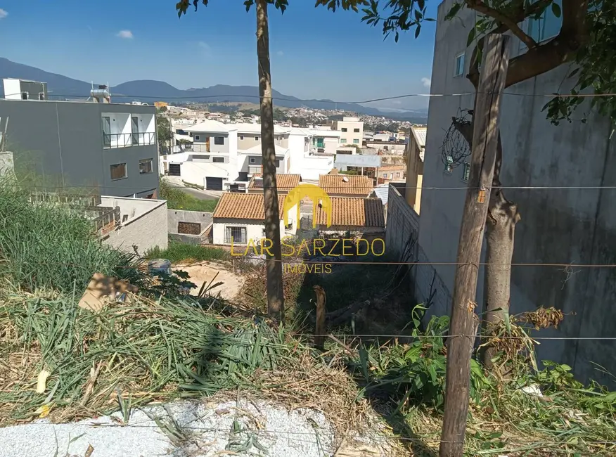 Foto 3 de Terreno / Lote à venda, 375m2 em Sarzedo - MG