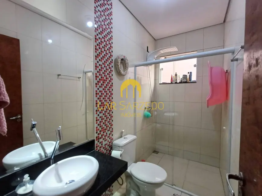 Foto 6 de Casa com 2 quartos à venda, 250m2 em Sarzedo - MG