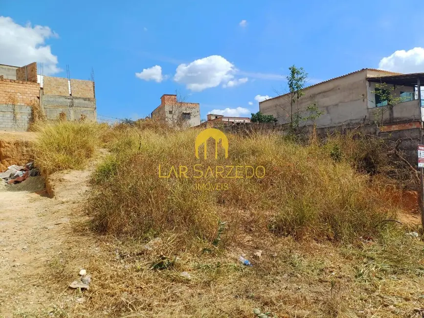 Foto 4 de Terreno / Lote à venda, 419m2 em Sarzedo - MG