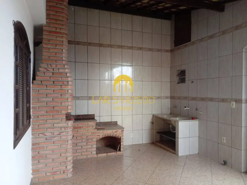 Casa com 3 quartos à venda, 127m2 em Santa Rita (Barreiro), Belo Horizonte - MG - imagem 4 Foto 4 de Casa com 3 quartos à venda, 127m2 em Santa Rita (Barreiro), Belo Horizonte - MG