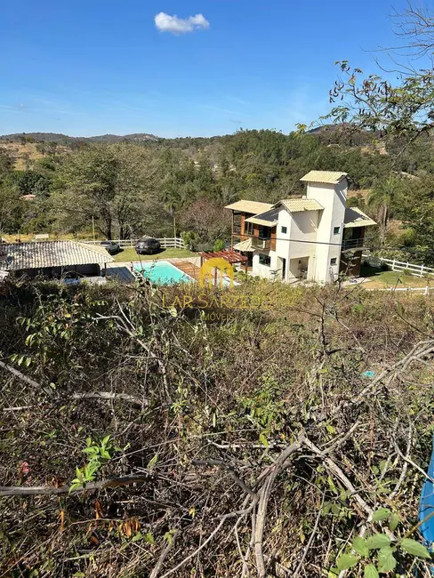 Foto 2 de Chácara com 3 quartos à venda, 20000m2 em Centro, Florestal - MG
