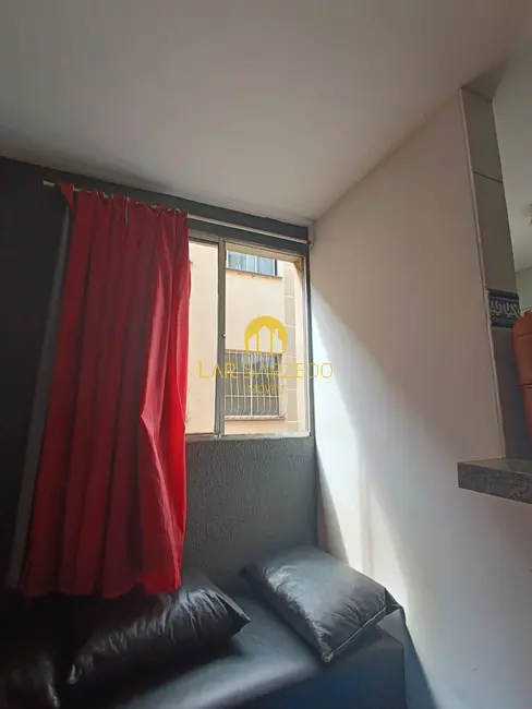 Foto 9 de Apartamento com 2 quartos à venda em Sarzedo - MG