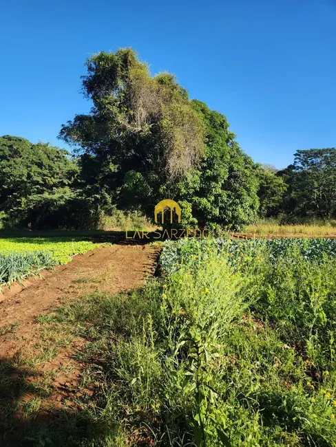 Foto 1 de Terreno / Lote à venda, 4282m2 em Mario Campos - MG