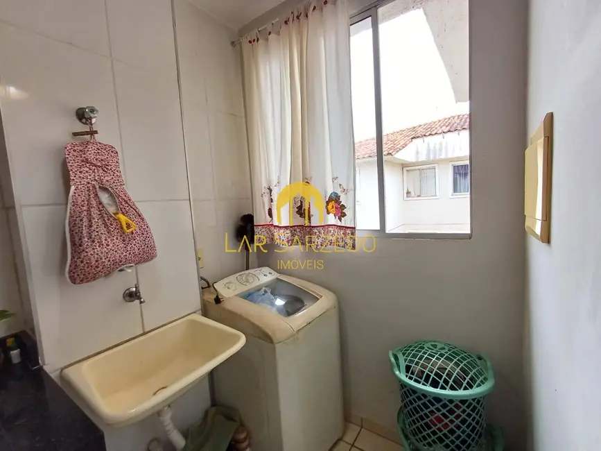 Foto 7 de Apartamento com 2 quartos à venda em Sarzedo - MG