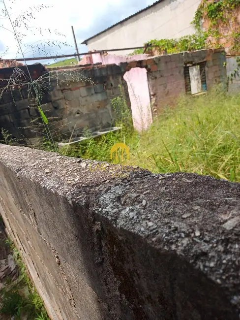 Foto 3 de Terreno / Lote à venda, 360m2 em Sarzedo - MG