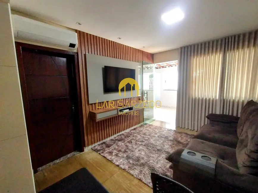 Foto 5 de Casa com 2 quartos à venda em Centro, Sarzedo - MG