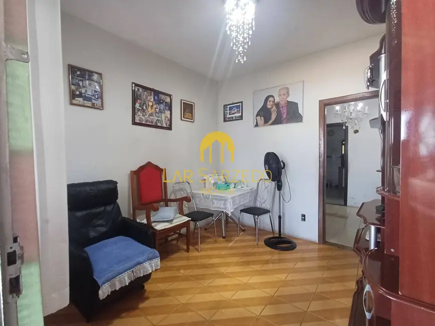 Foto 8 de Casa com 6 quartos à venda, 360m2 em Jardim Montreal - 1ª Seção, Ibirite - MG