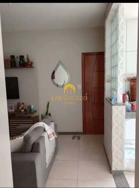 Foto 5 de Apartamento com 2 quartos à venda, 34m2 em Palmeiras (Parque Durval de Barros), Ibirite - MG
