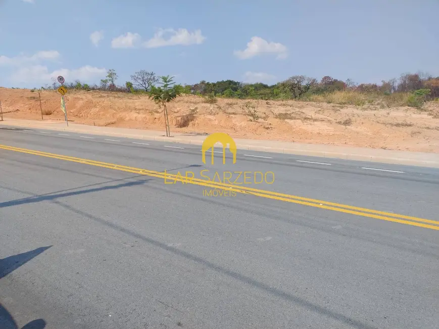 Foto 2 de Terreno / Lote à venda, 1005m2 em Betim - MG