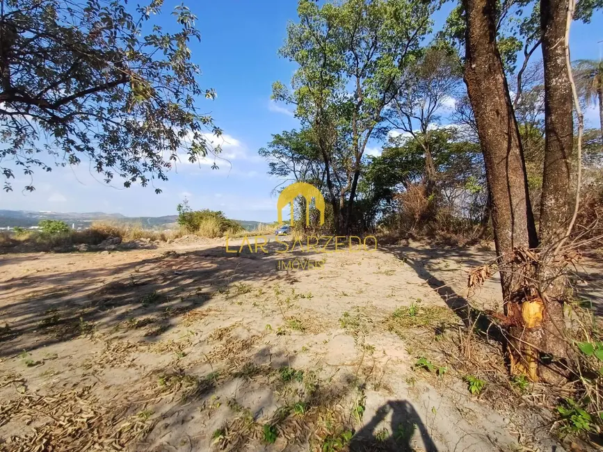 Foto 2 de Terreno / Lote à venda, 294m2 em Sarzedo - MG