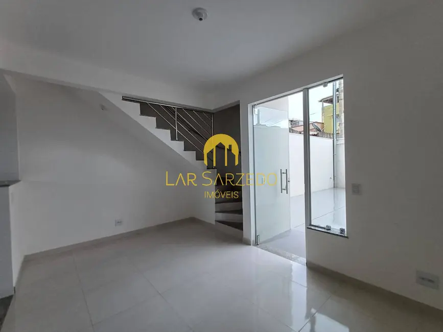 Foto 4 de Casa de Condomínio com 3 quartos à venda, 60m2 em Jardim das Flores, Ibirite - MG