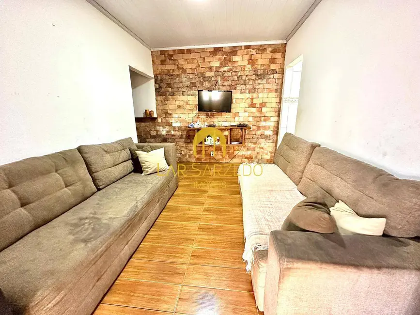 Foto 1 de Casa com 5 quartos à venda, 250m2 em Sarzedo - MG