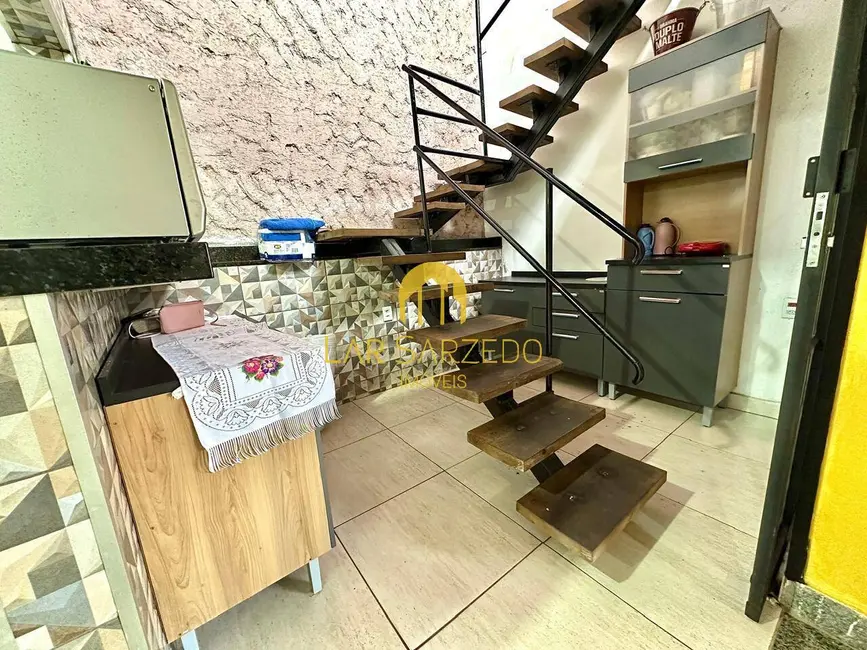 Foto 9 de Casa com 5 quartos à venda, 250m2 em Sarzedo - MG