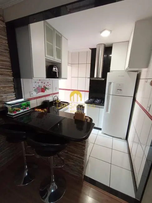 Foto 8 de Casa com 3 quartos à venda, 160m2 em Jardim das Flores, Ibirite - MG