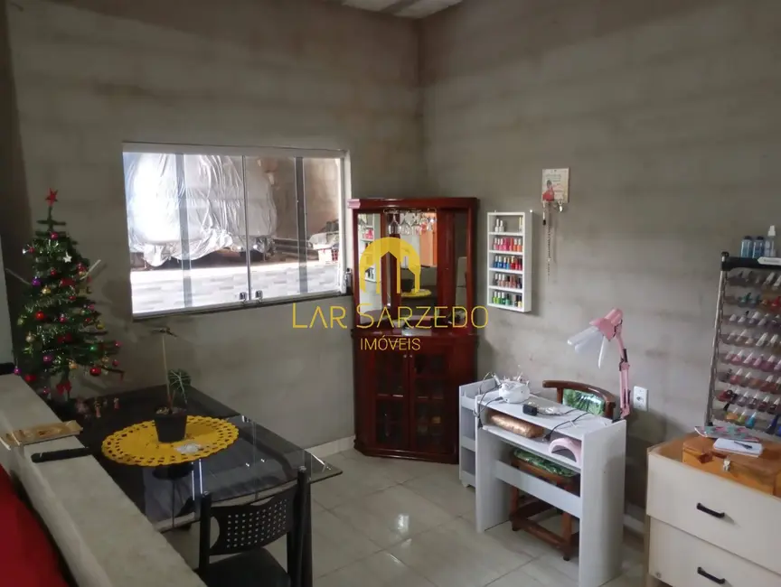 Foto 4 de Casa com 3 quartos à venda, 1000m2 em Bandeirinhas, Betim - MG