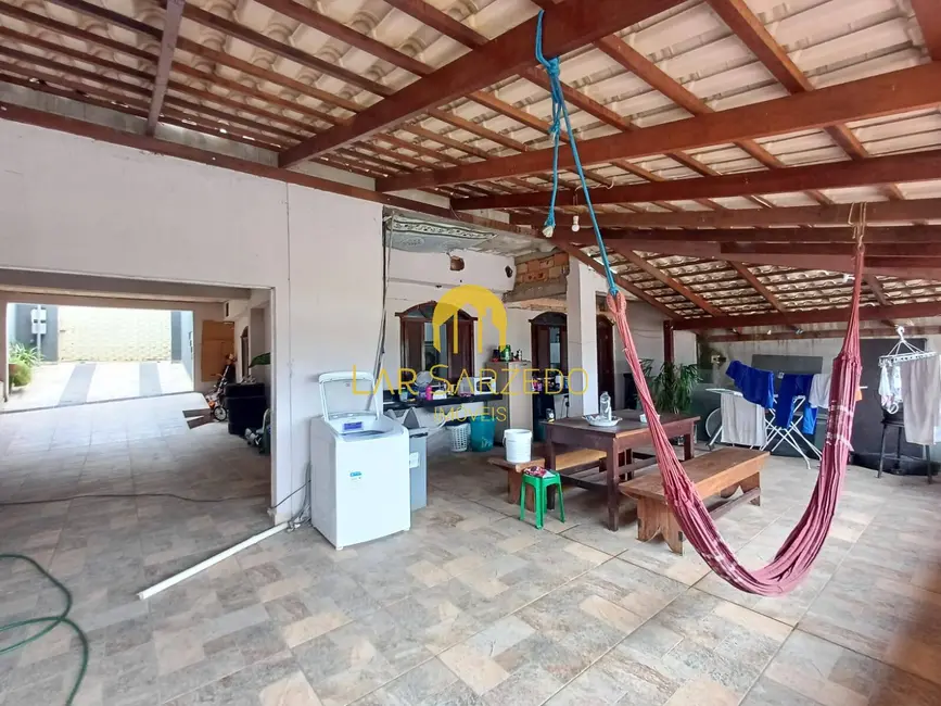 Foto 2 de Casa com 5 quartos à venda, 360m2 em Canaã - 1ª Seção, Ibirite - MG