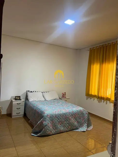 Foto 6 de Casa com 3 quartos à venda, 360m2 em Sarzedo - MG