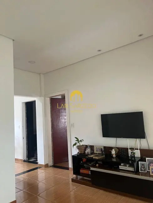 Foto 4 de Casa com 3 quartos à venda, 360m2 em Sarzedo - MG