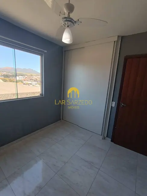 Foto 9 de Apartamento com 3 quartos à venda, 80m2 em Sarzedo - MG