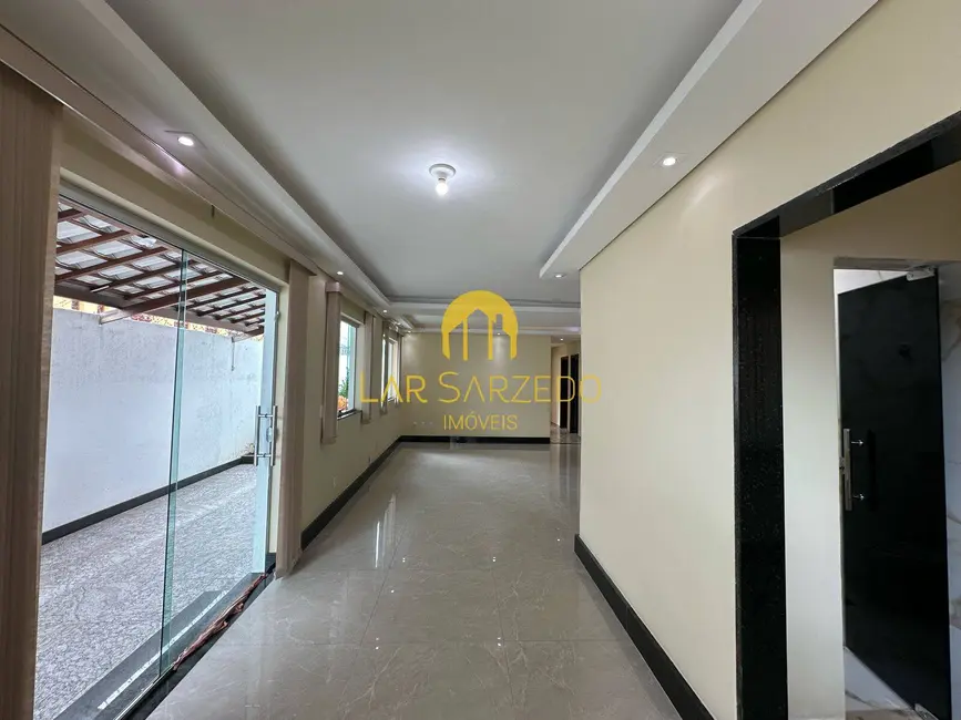 Foto 5 de Casa com 4 quartos à venda em Centro, Ibirite - MG