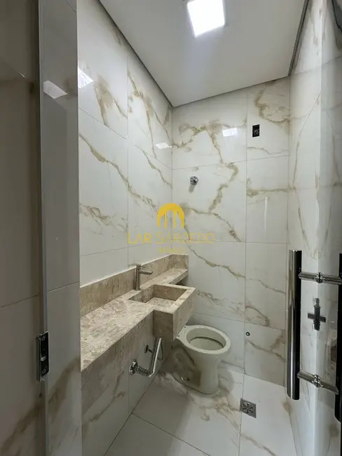 Foto 8 de Casa com 4 quartos à venda em Centro, Ibirite - MG