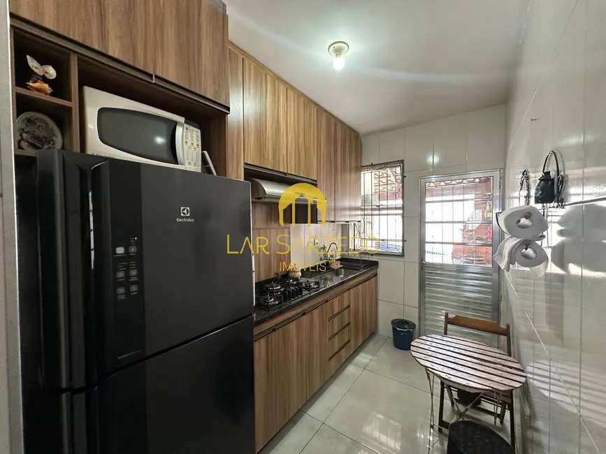 Foto 3 de Casa com 2 quartos à venda, 148m2 em Sarzedo - MG