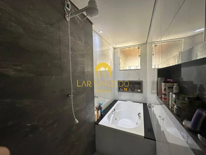 Foto 6 de Casa com 2 quartos à venda, 148m2 em Sarzedo - MG