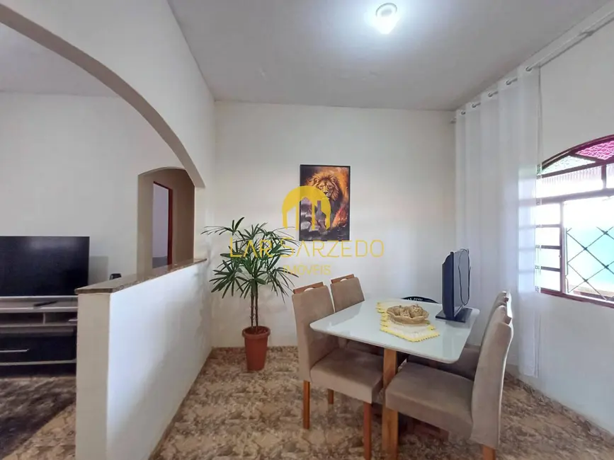 Foto 6 de Casa com 6 quartos à venda, 360m2 em Centro, Sarzedo - MG