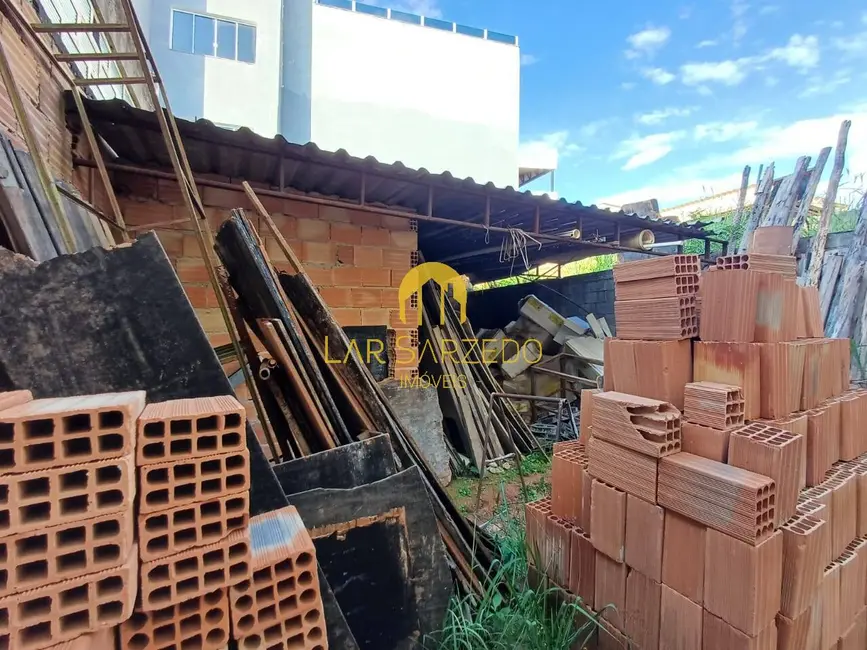 Foto 3 de Terreno / Lote à venda, 360m2 em Sarzedo - MG