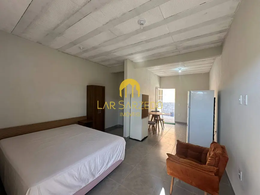 Foto 1 de Casa com 1 quarto para alugar em Sarzedo - MG