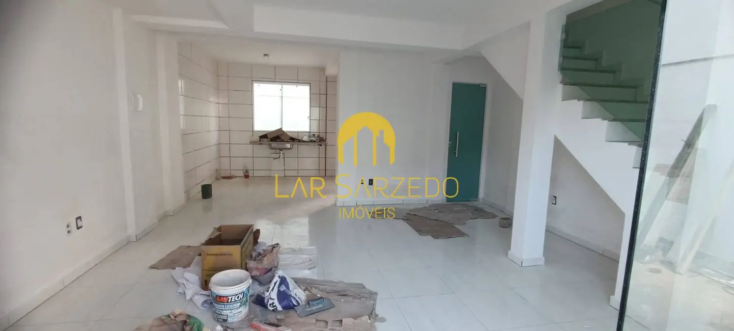 Foto 2 de Casa de Condomínio com 3 quartos à venda, 120m2 em Eldorado (Parque Durval de Barros), Ibirite - MG