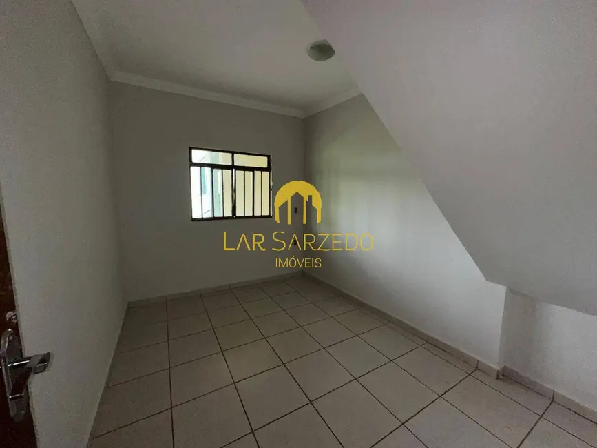 Casa com 2 quartos para alugar em Sarzedo - MG - imagem 6 Foto 6 de Casa com 2 quartos para alugar em Sarzedo - MG