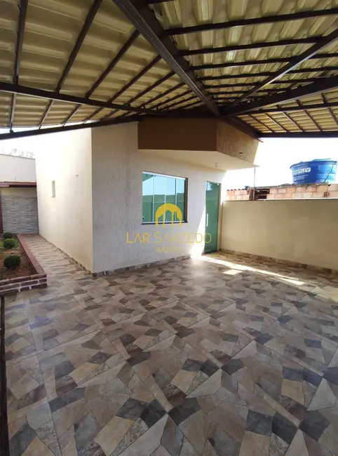 Foto 3 de Casa de Condomínio com 2 quartos para alugar em Sarzedo - MG