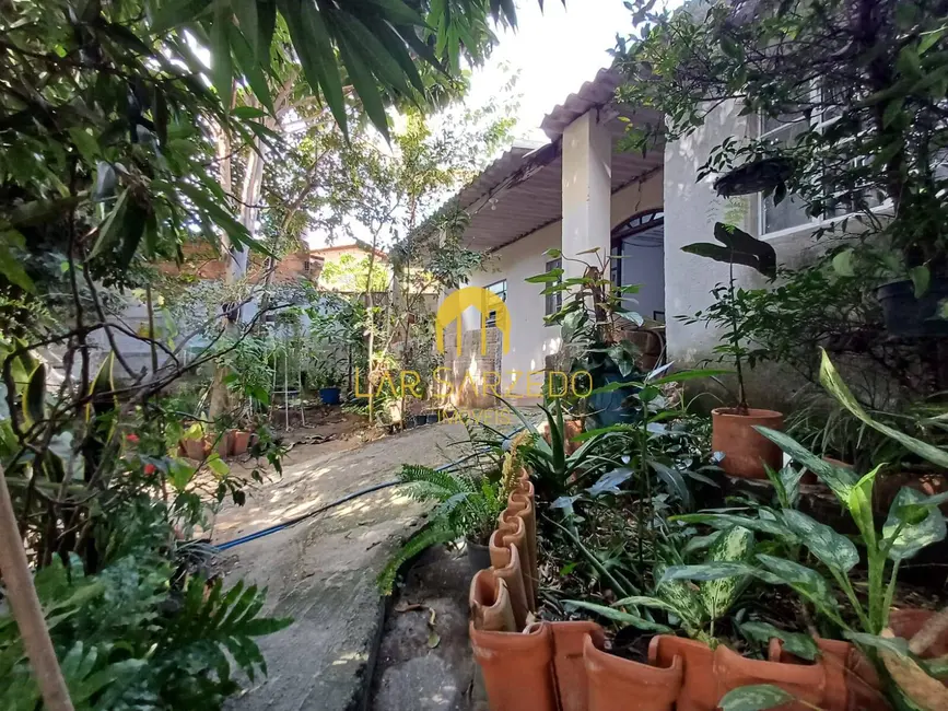 Foto 9 de Casa com 4 quartos à venda, 750m2 em Sarzedo - MG