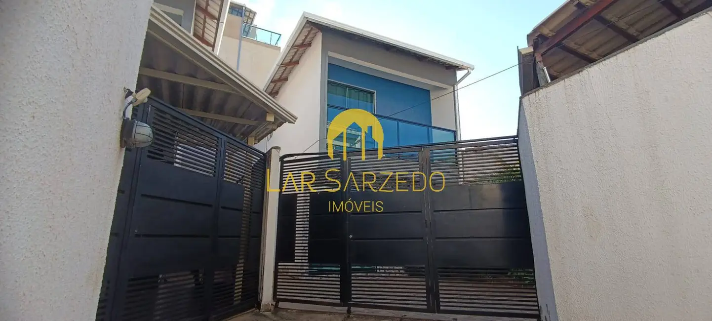 Foto 1 de Casa com 3 quartos à venda, 120m2 em Sarzedo - MG